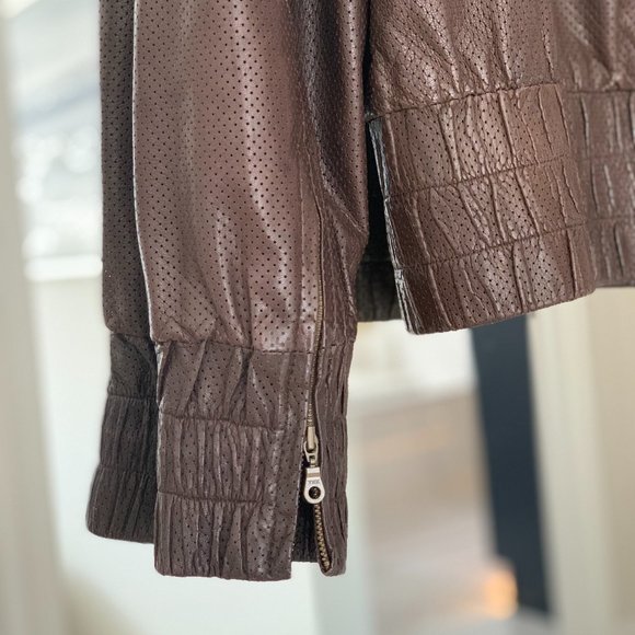 Stylish ARTHUR MENDOCA Brown Perforated 100% Lambskin Jacket - Picture 7 of 8